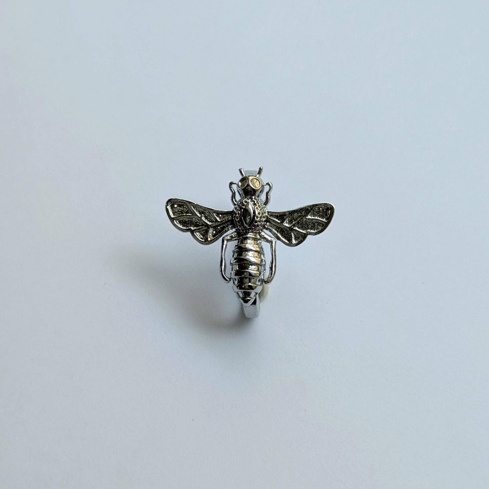 Fortuna bee ear cuff／片耳用